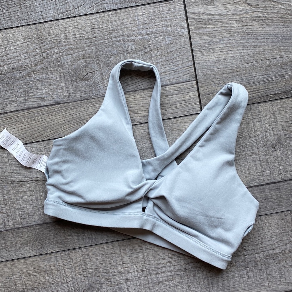 Fabletics Cross Back Small - Picture 3 of 5